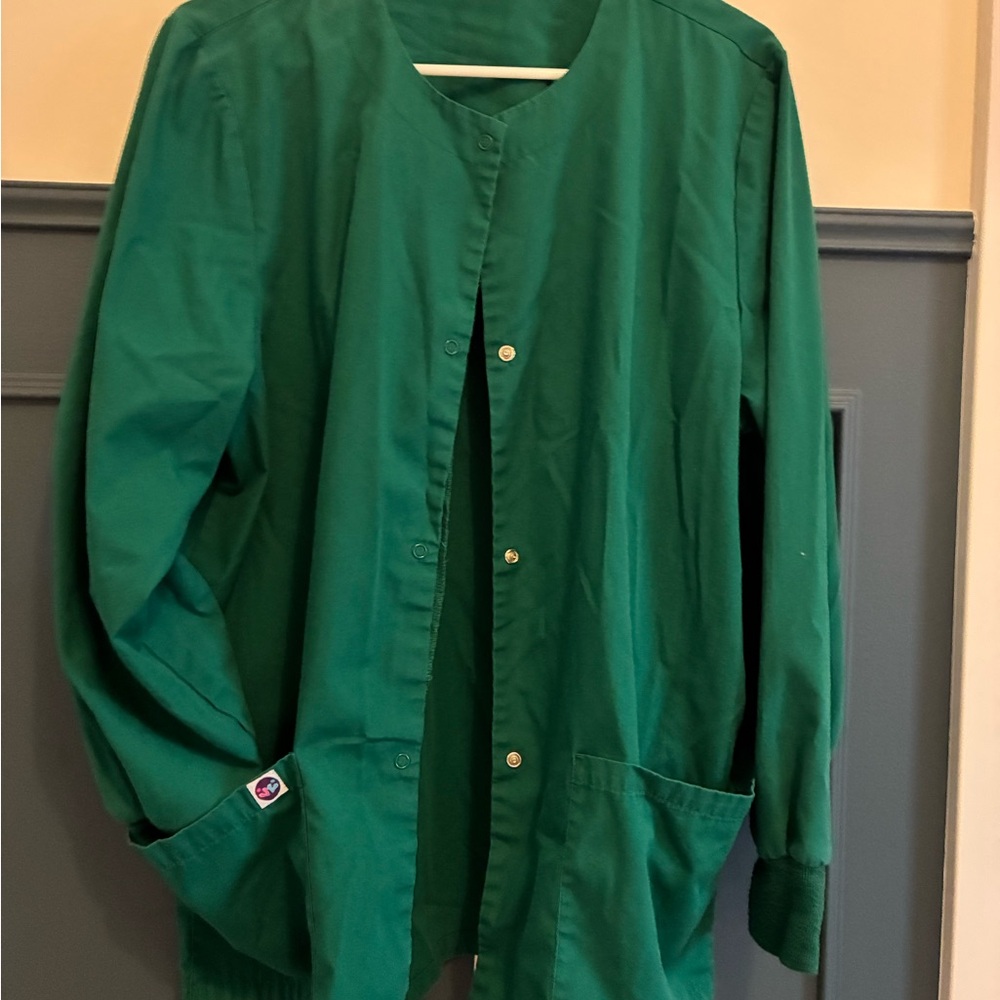 Hunter Green Women's scrub Jacket